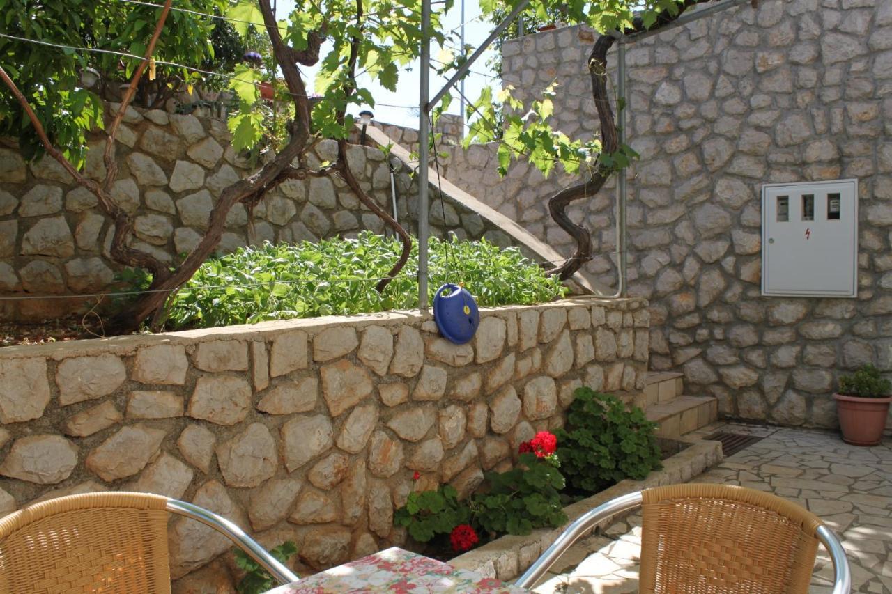 Apartments With A Parking Space Mali Lošinj Екстериор снимка